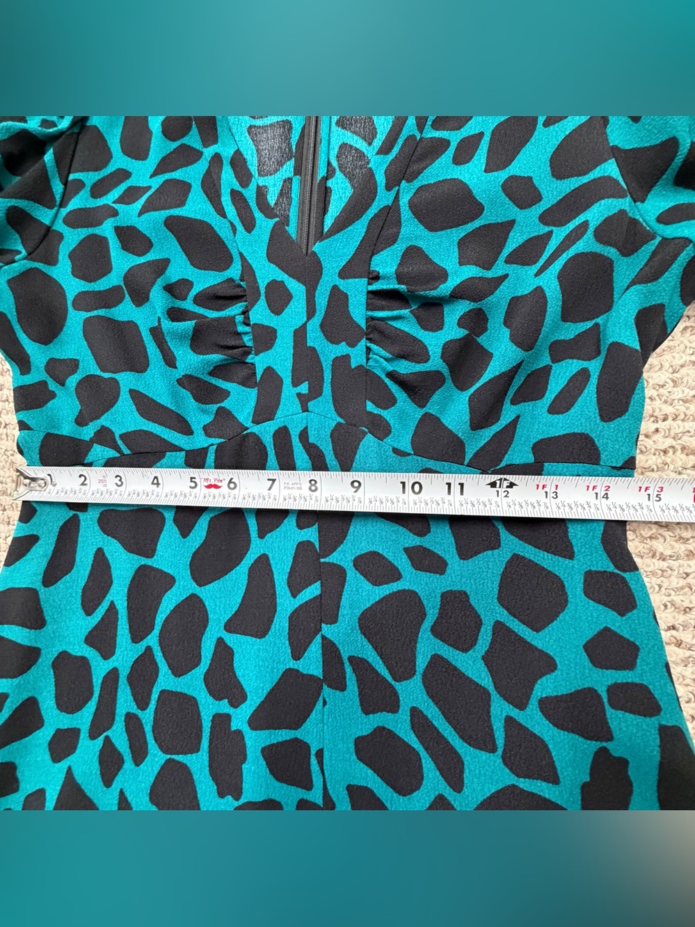 Diane Von Furstenberg DVF Alexis Giraffe Print Dress Sz 4 Puff Sleeve Teal Goth - Picture 12 of 15